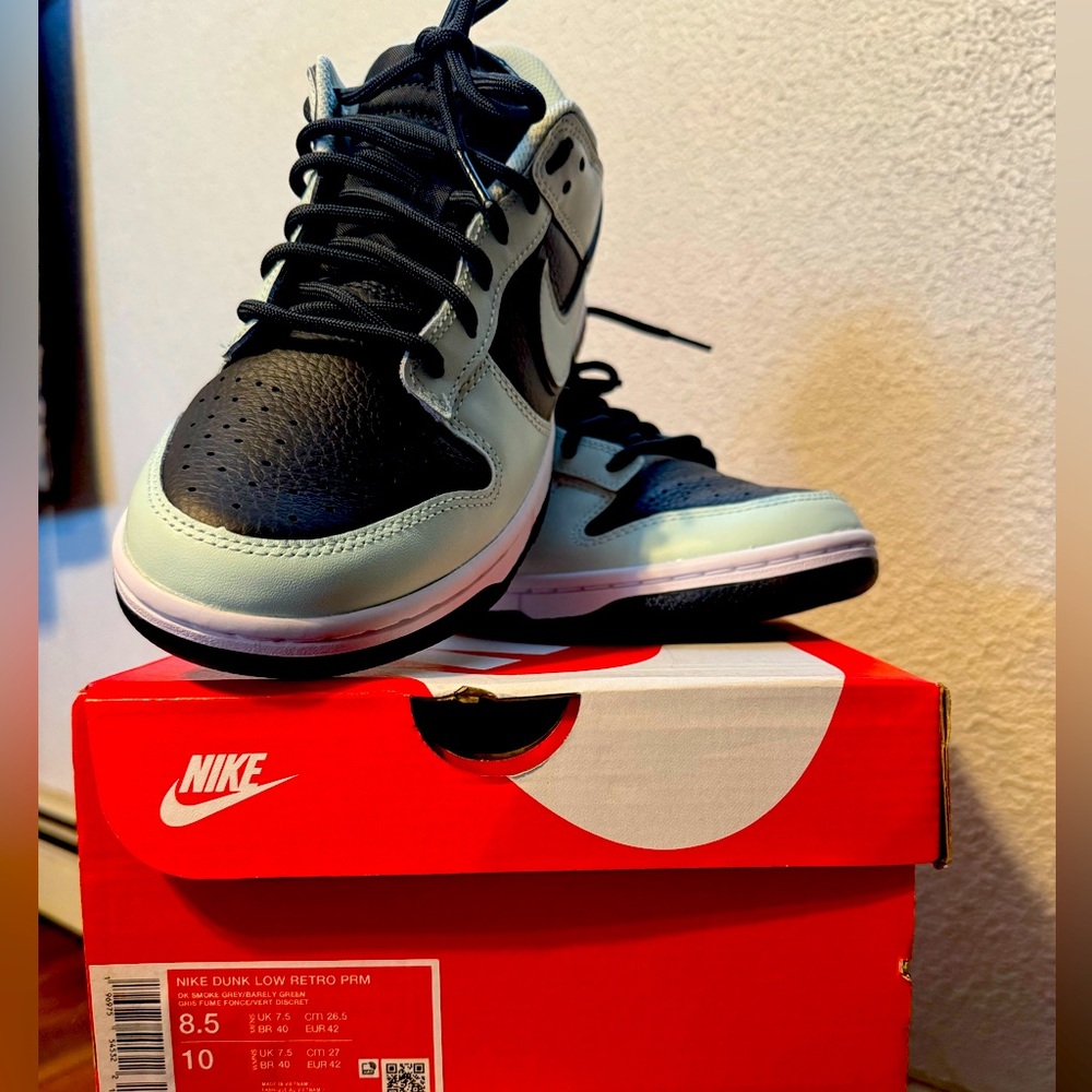 Brand new Nike